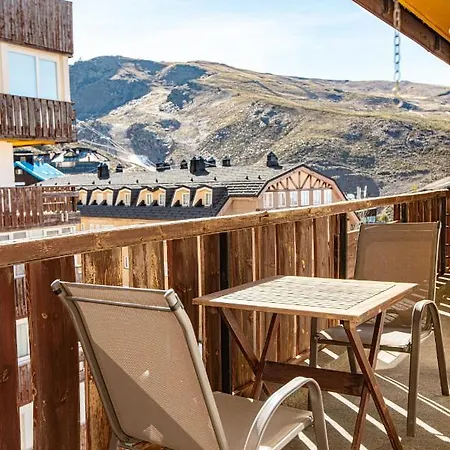Apartamento Holidays, Tripp, 1 Dormitorio, 4 Personas, Terraza Sierra Nevada